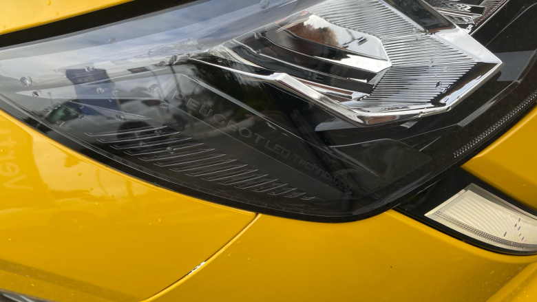 Peugeot 208 1.2 PureTech Active Premium 5dr Petrol Hatchback